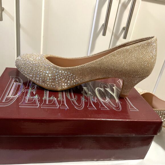 DELICACY Champagne Gold Rhinestone Heels Shoes Sz 9 NWBox Party Holiday Cocktail - Picture 4 of 9